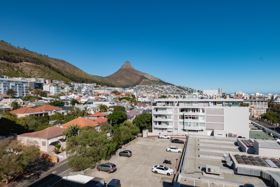 1 Bedroom Property for Sale in Sea Point Western Cape